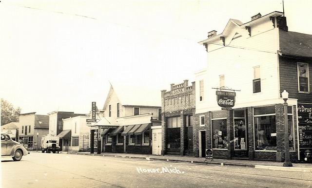 Edinger Hotel (newer photo)